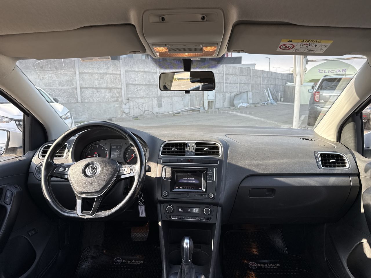 VOLKSWAGEN - 1