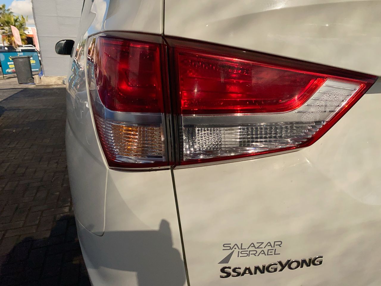 SSANGYONG - 21