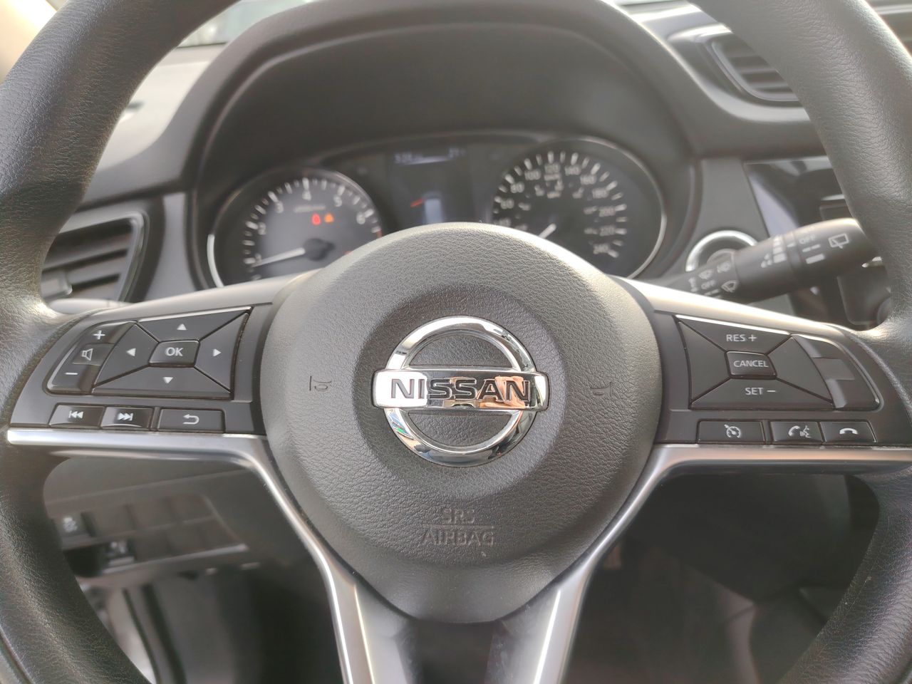 Nissan X-Trail — foto 16 de 26