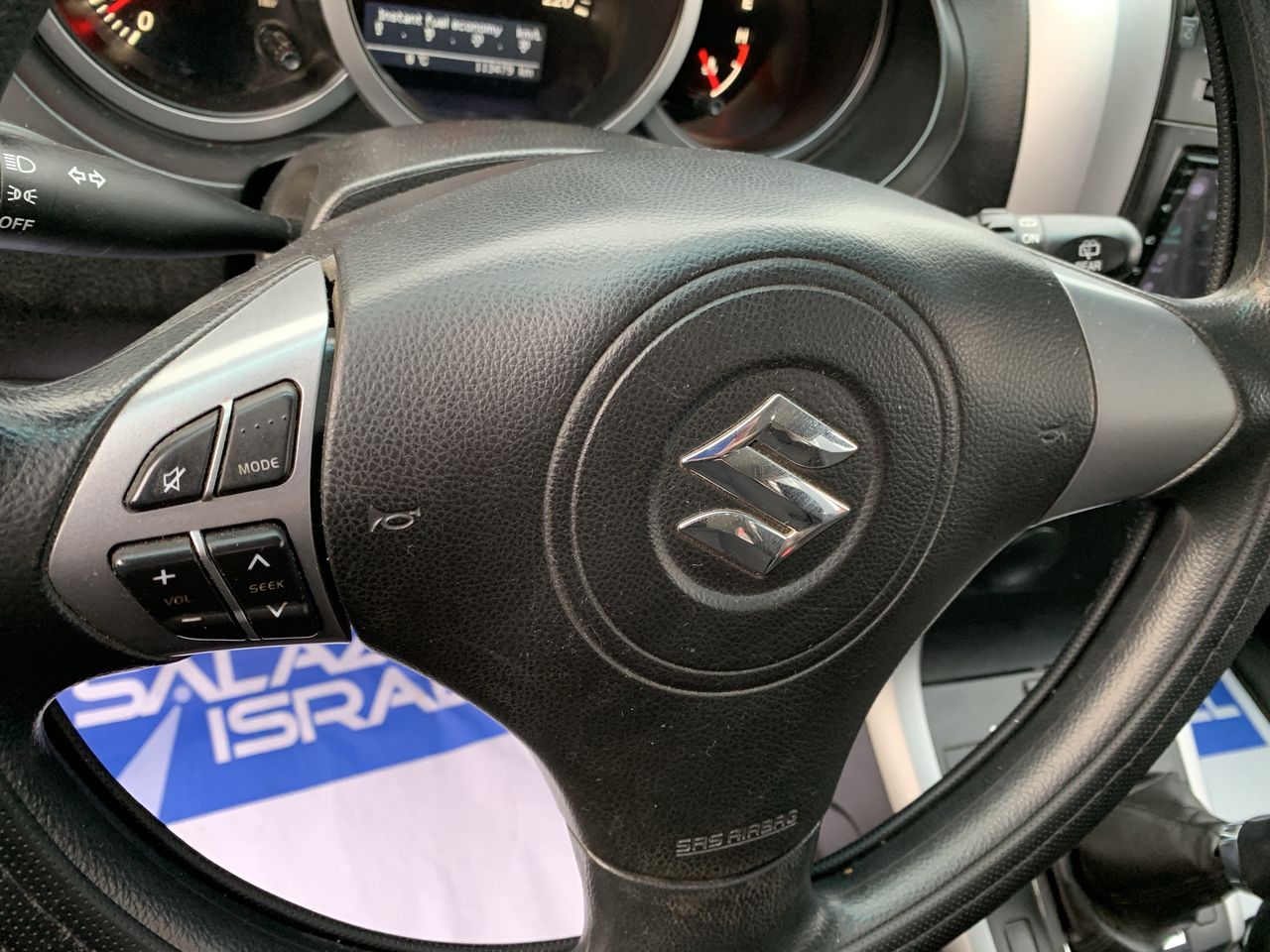 SUZUKI - 18