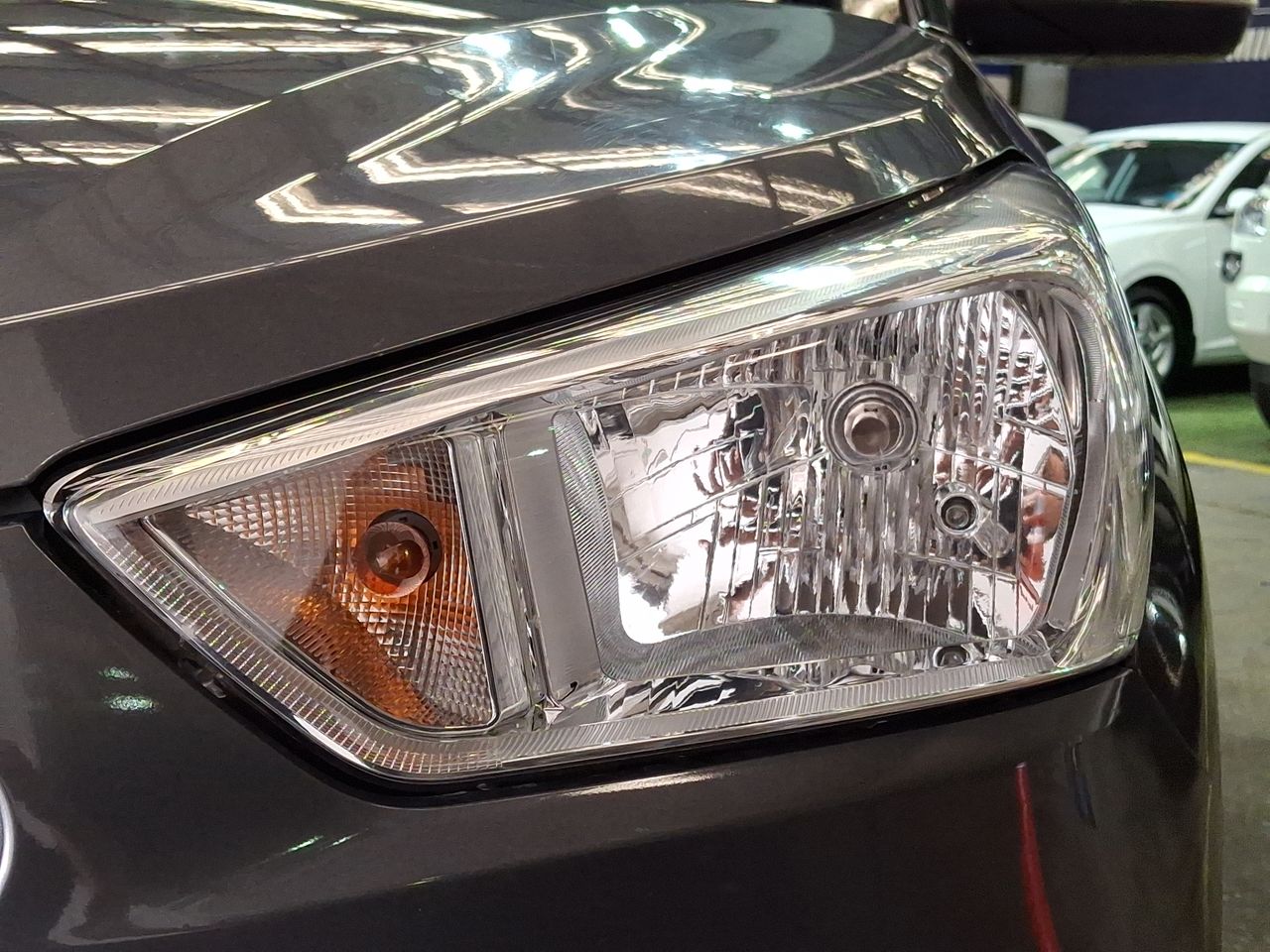 HYUNDAI - 19