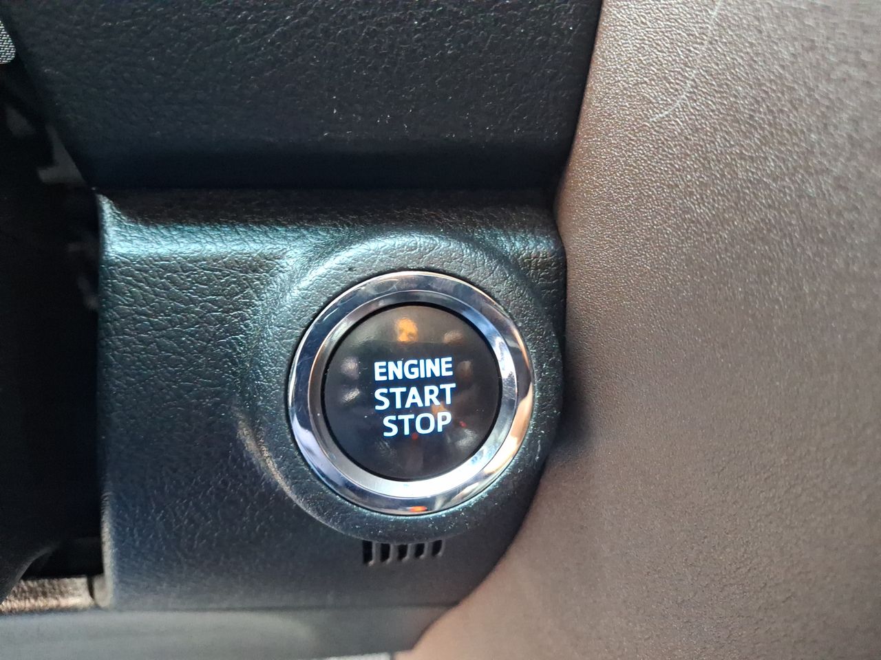TOYOTA - 28