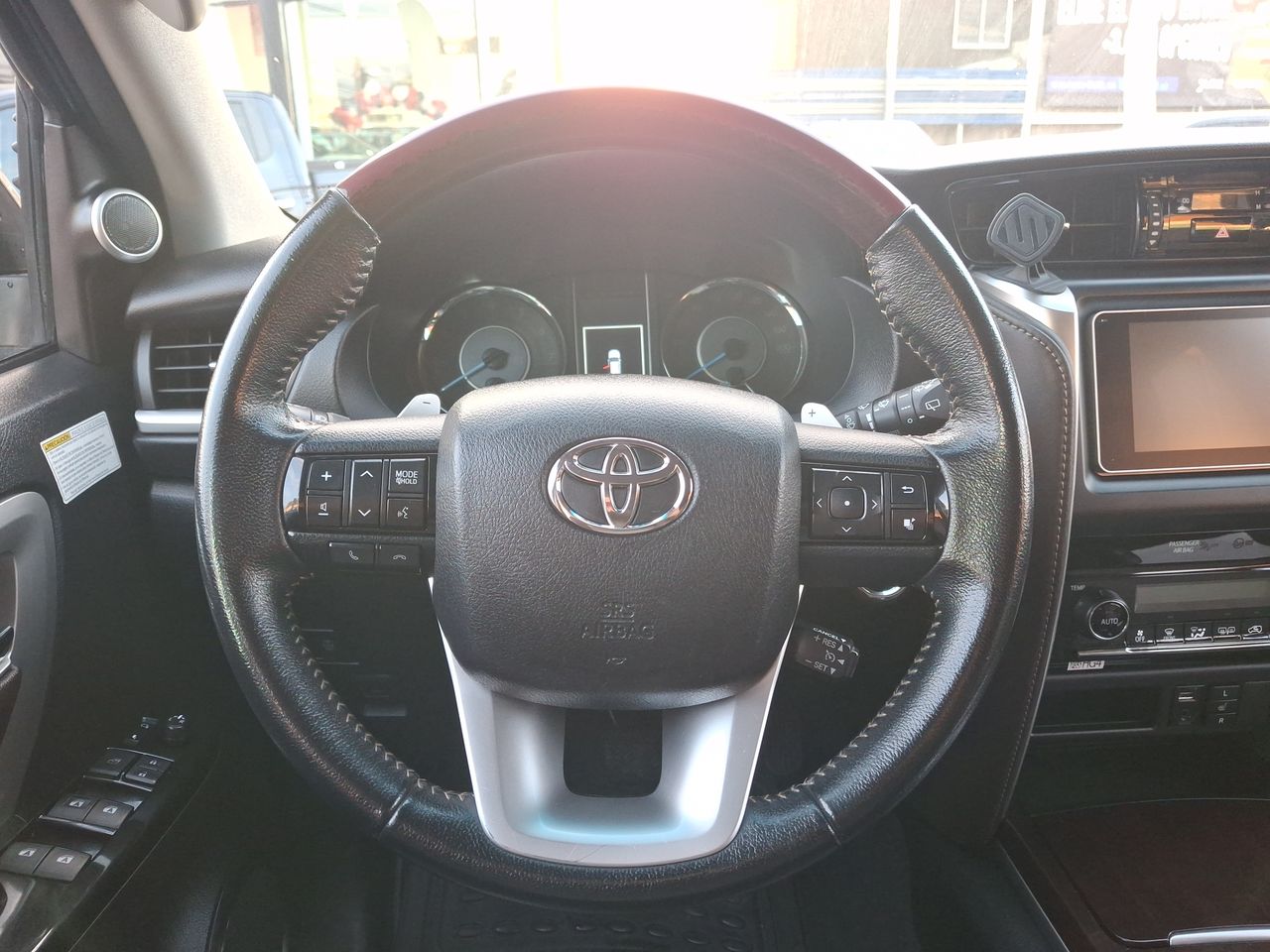 TOYOTA - 17