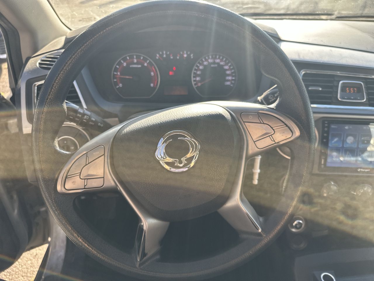 SSANGYONG - 26