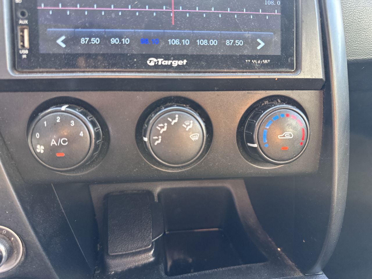 SSANGYONG - 30
