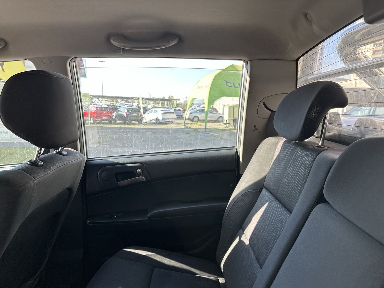 SSANGYONG - 12
