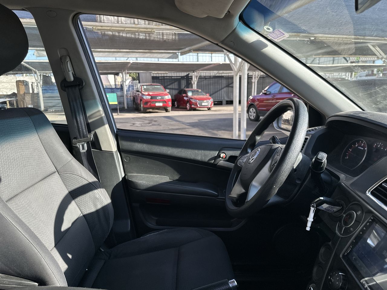 SSANGYONG - 16