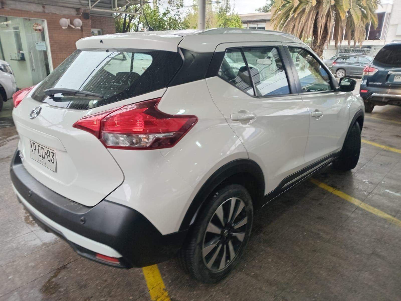 NISSAN - 4
