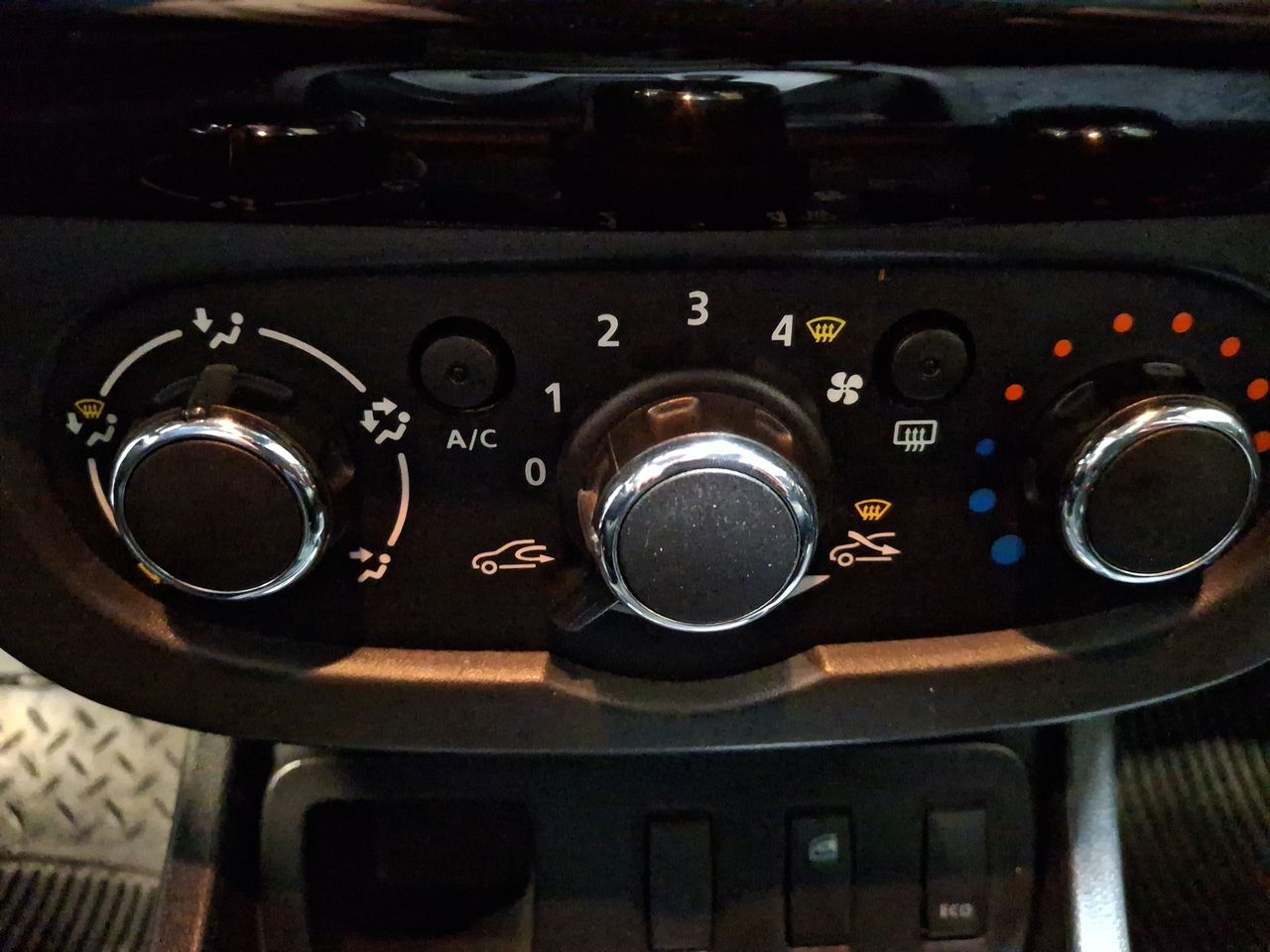 RENAULT - 29