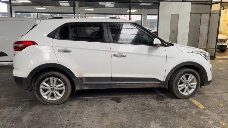 HYUNDAI - 2