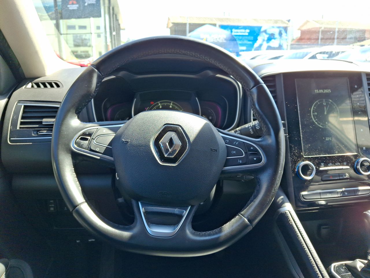 RENAULT - 26