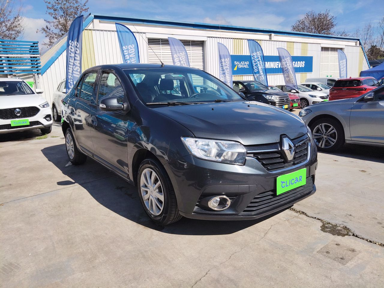 RENAULT - 1