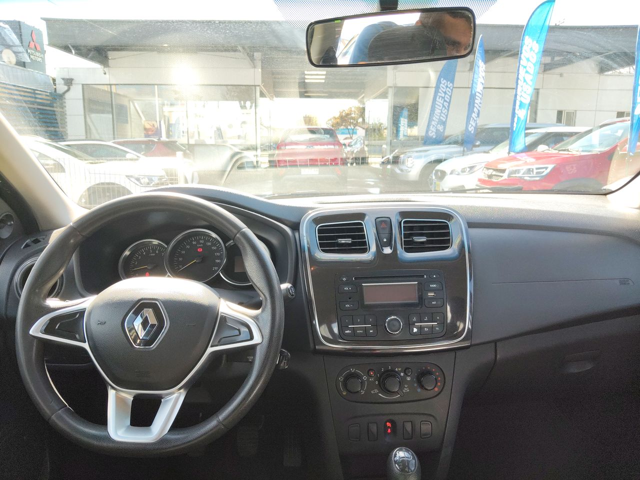 RENAULT - 9