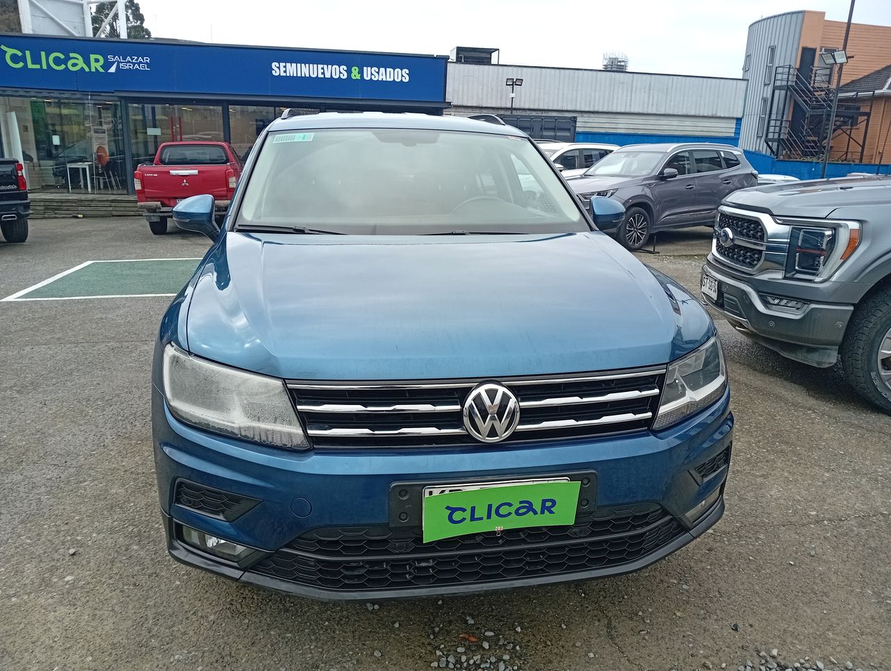 VOLKSWAGEN - 2