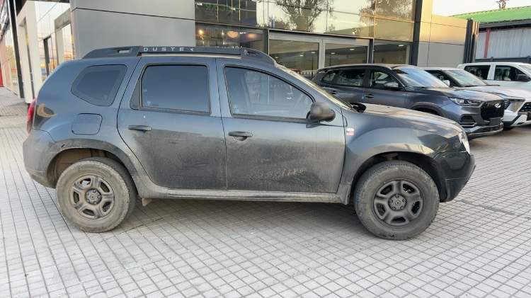 RENAULT - 3