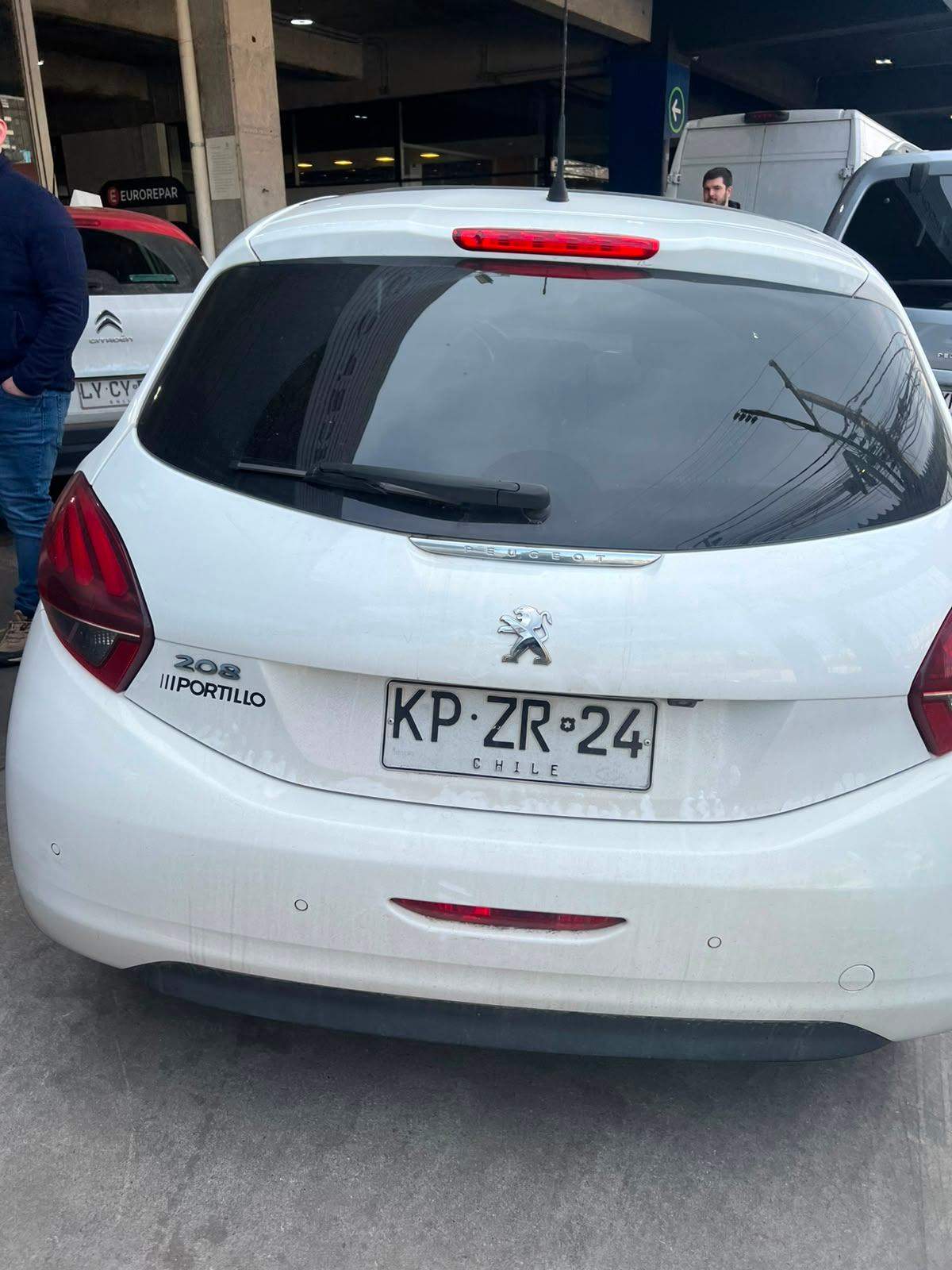 PEUGEOT - 5