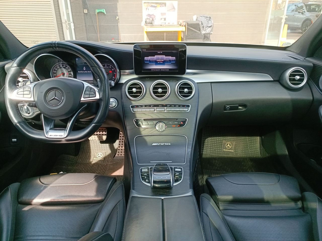 MERCEDES BENZ - 32