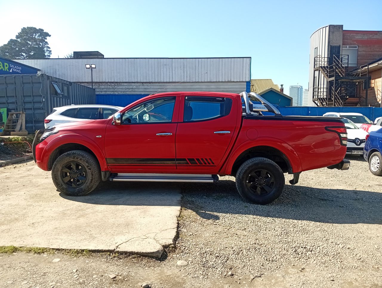 MITSUBISHI - 4