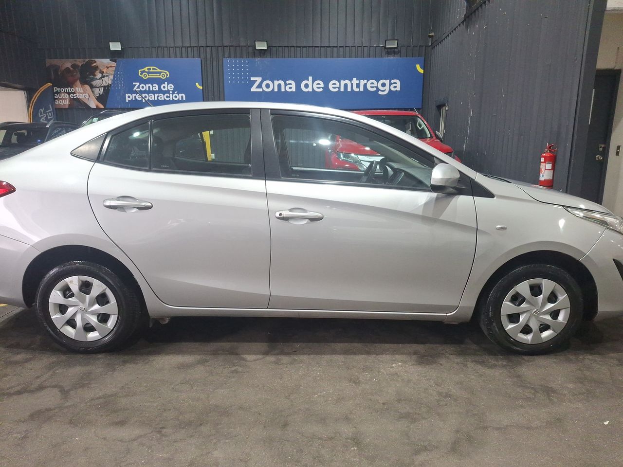 TOYOTA - 8