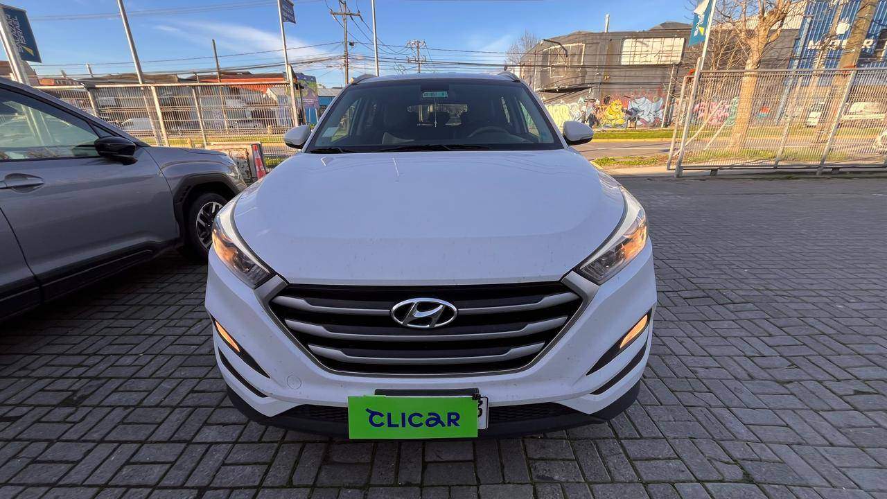 HYUNDAI - 2