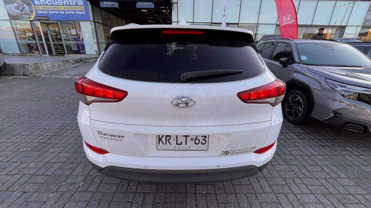 HYUNDAI - 5