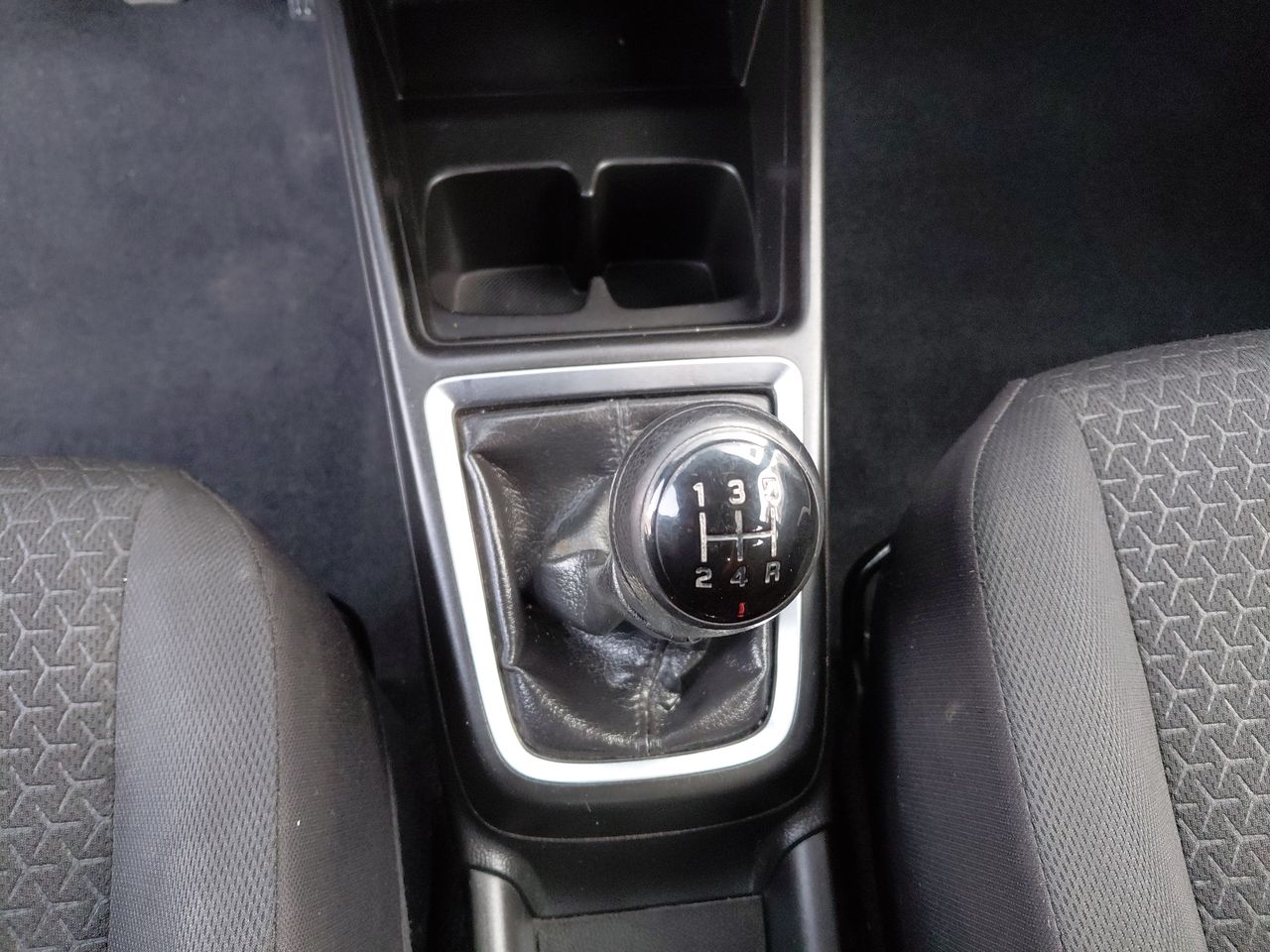 SUZUKI - 22
