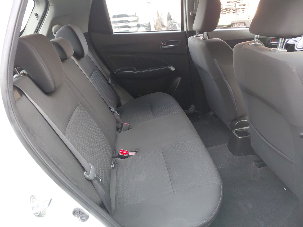 SUZUKI - 25