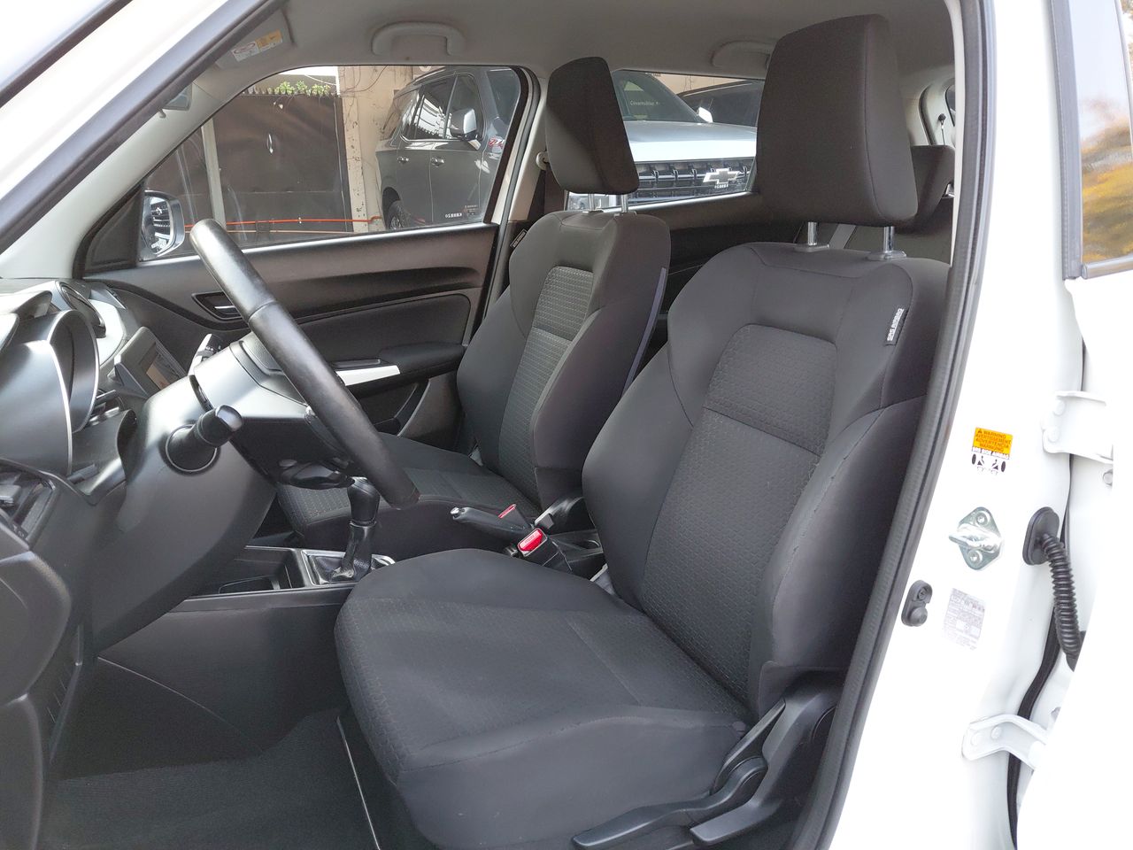 SUZUKI - 15