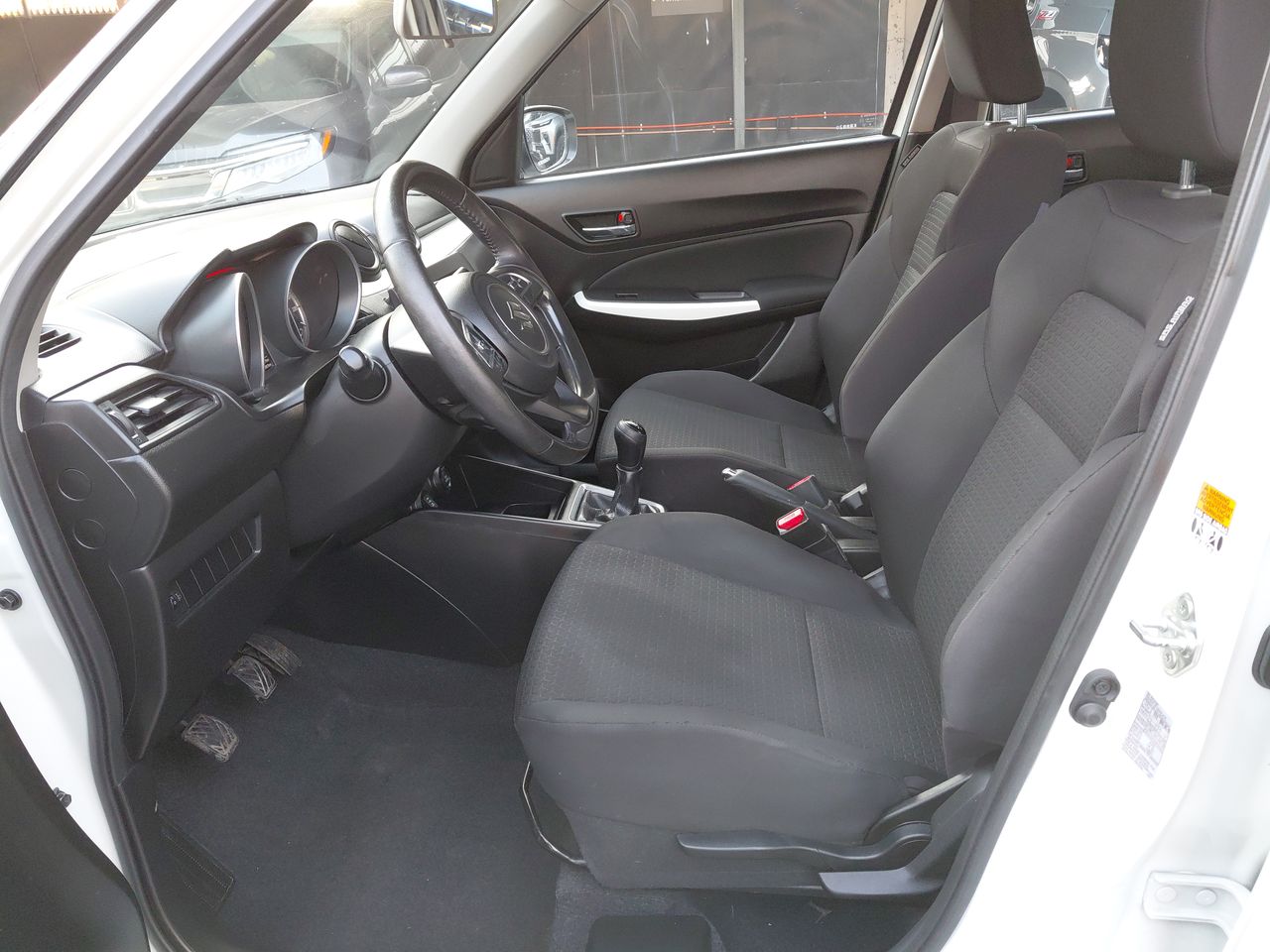 SUZUKI - 6