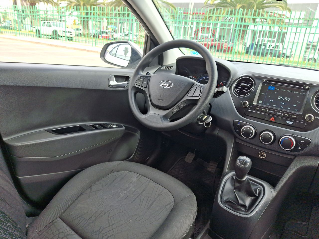 HYUNDAI - 16