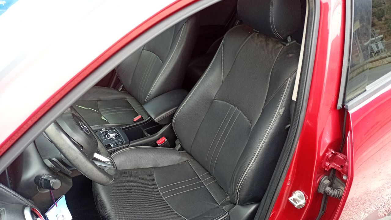 MAZDA - 9