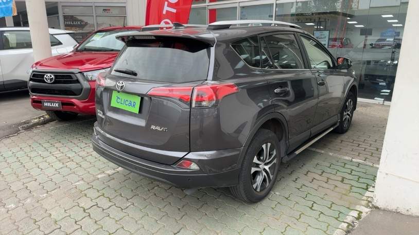 TOYOTA - 4