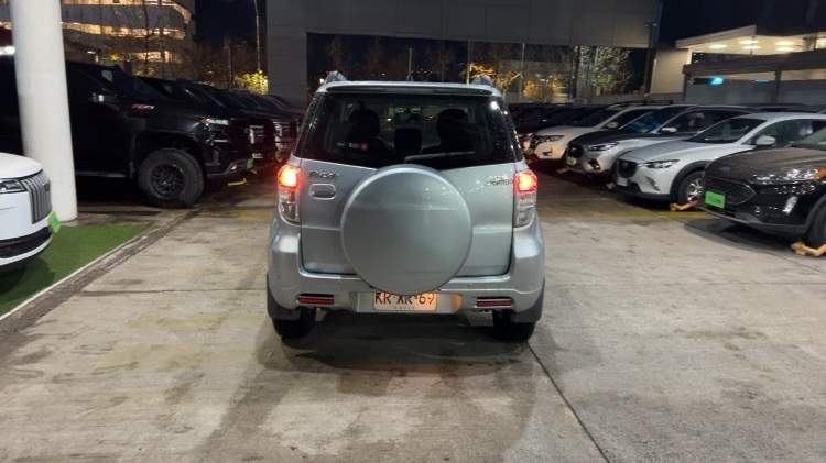 TOYOTA - 4