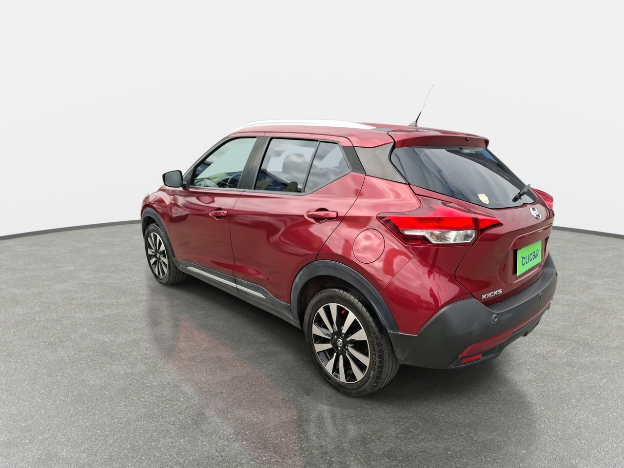 NISSAN - 5
