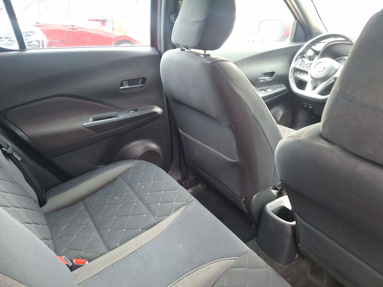 Nissan Kicks — foto 13 de 35