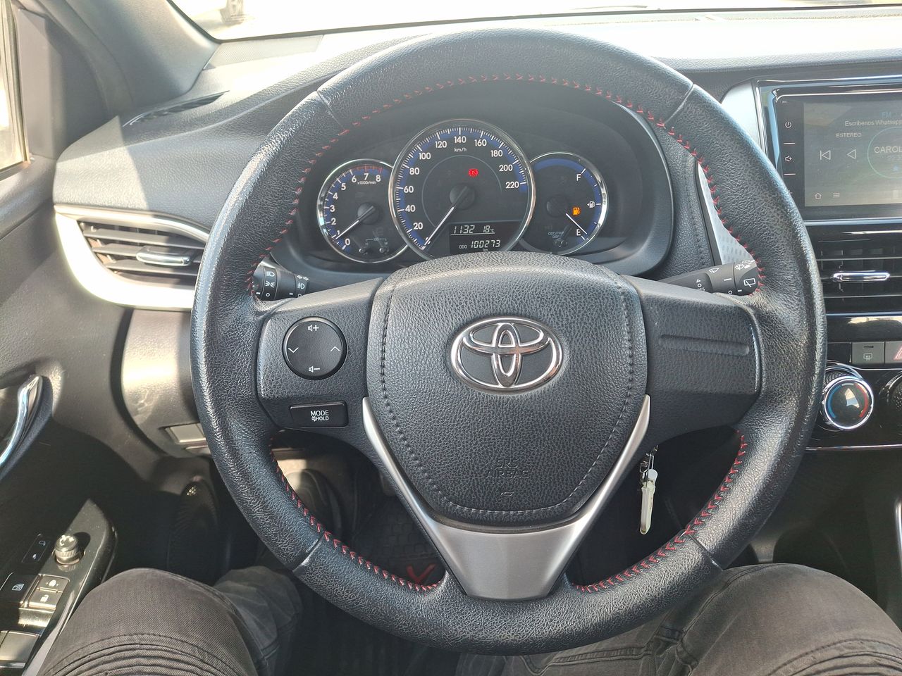 TOYOTA - 23