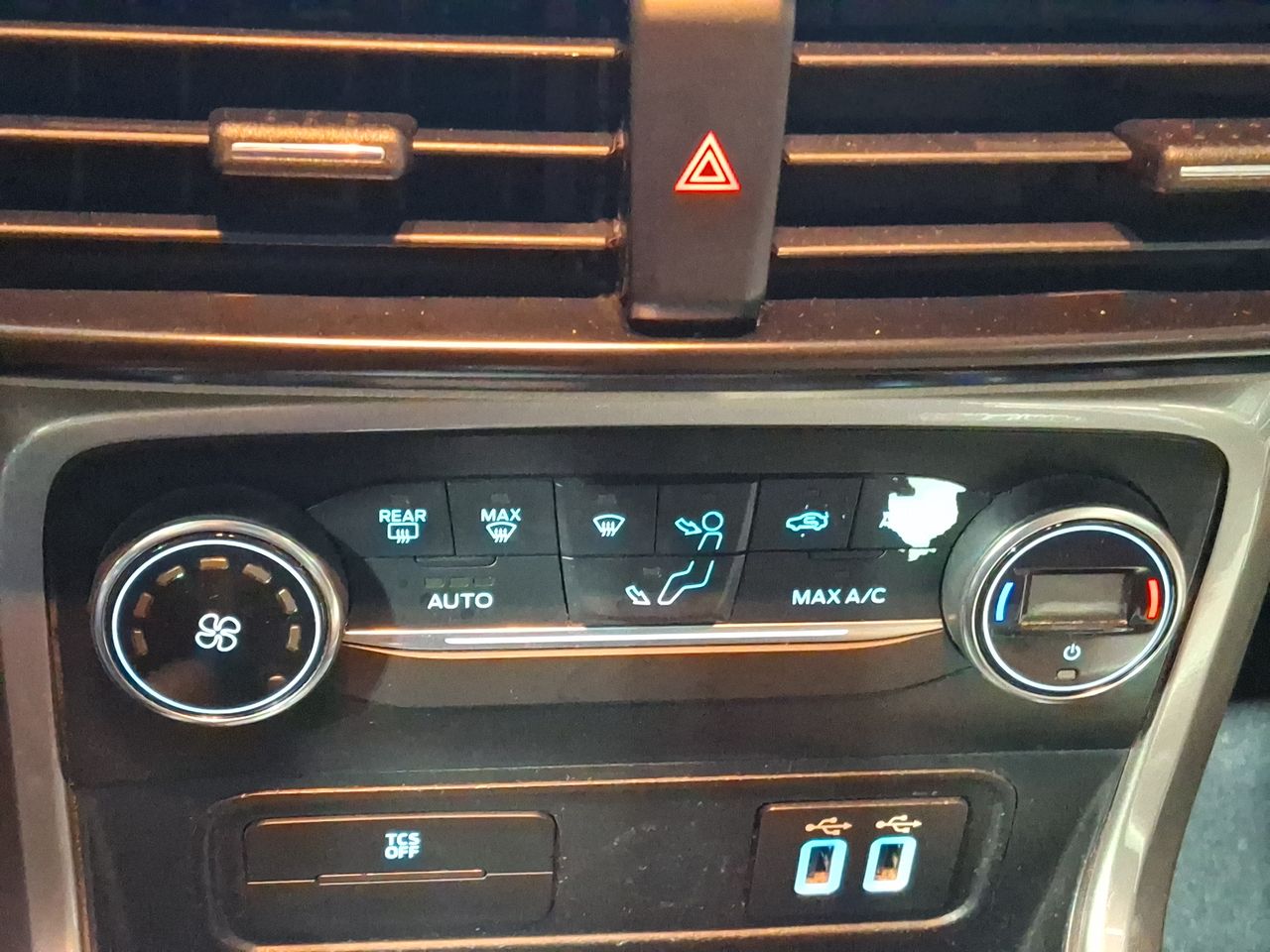Ford Ecosport — foto 31 de 36
