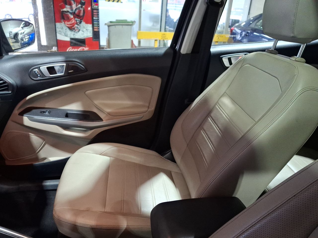 Ford Ecosport — foto 34 de 36
