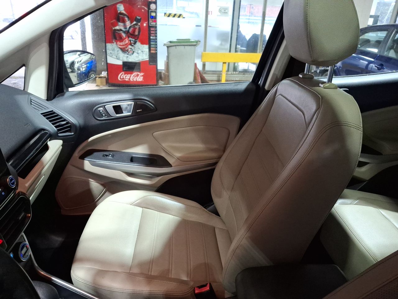 Ford Ecosport — foto 11 de 36