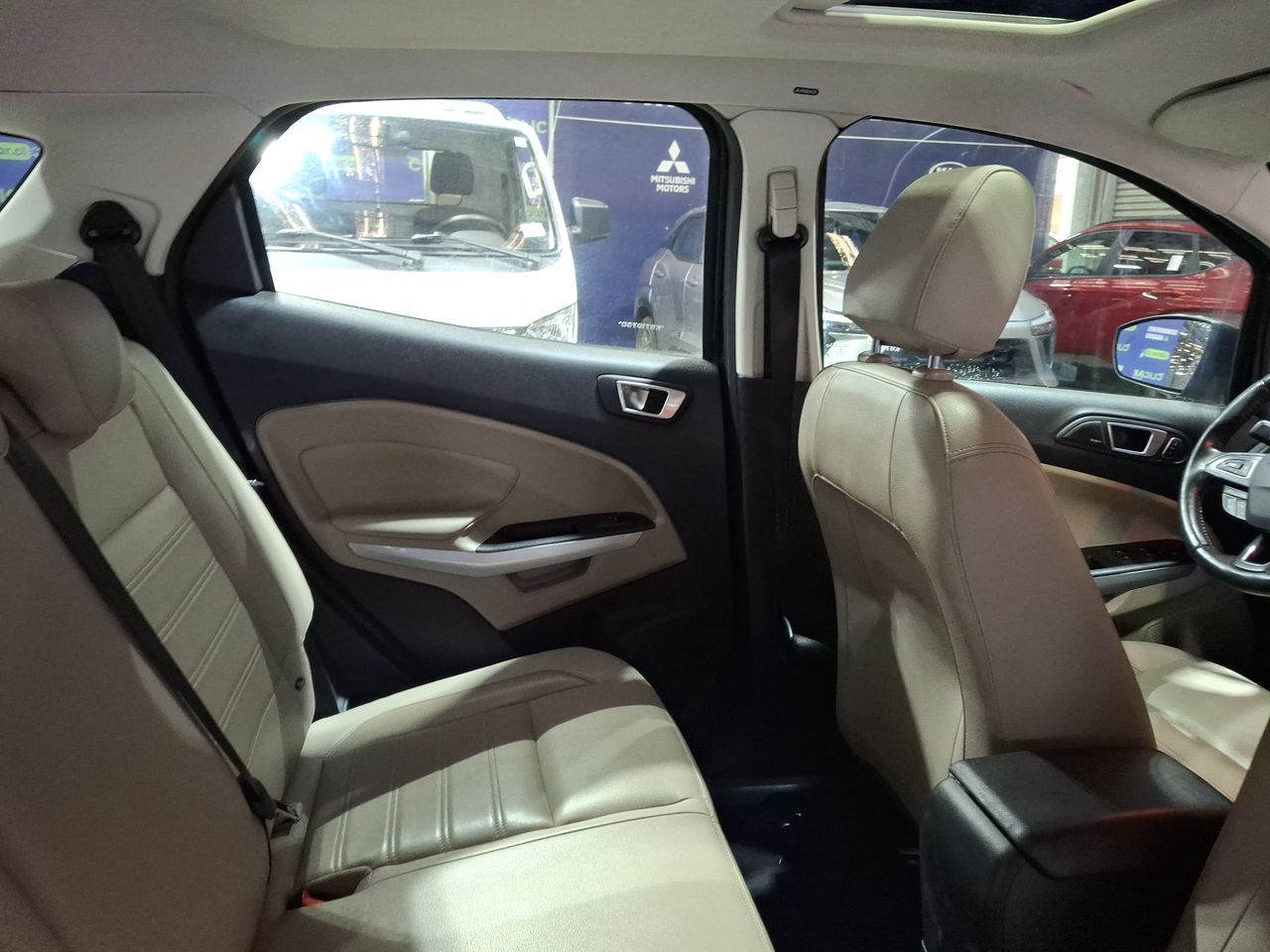 Ford Ecosport — foto 16 de 36