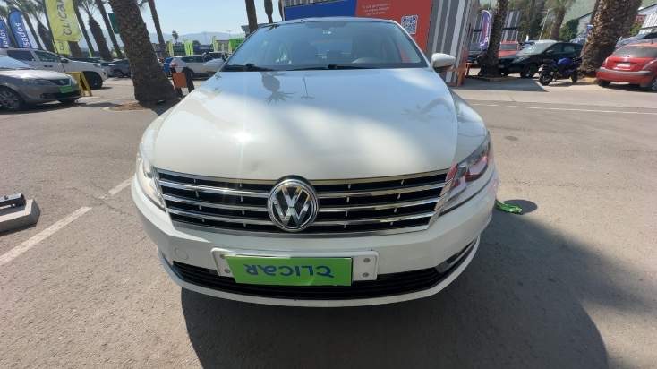 VOLKSWAGEN - 2