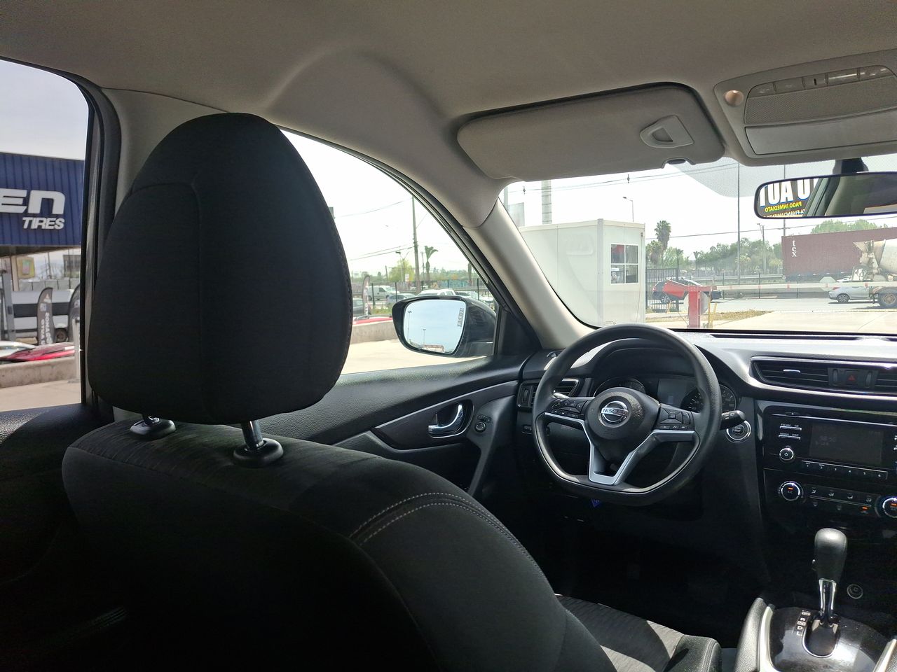 NISSAN - 16