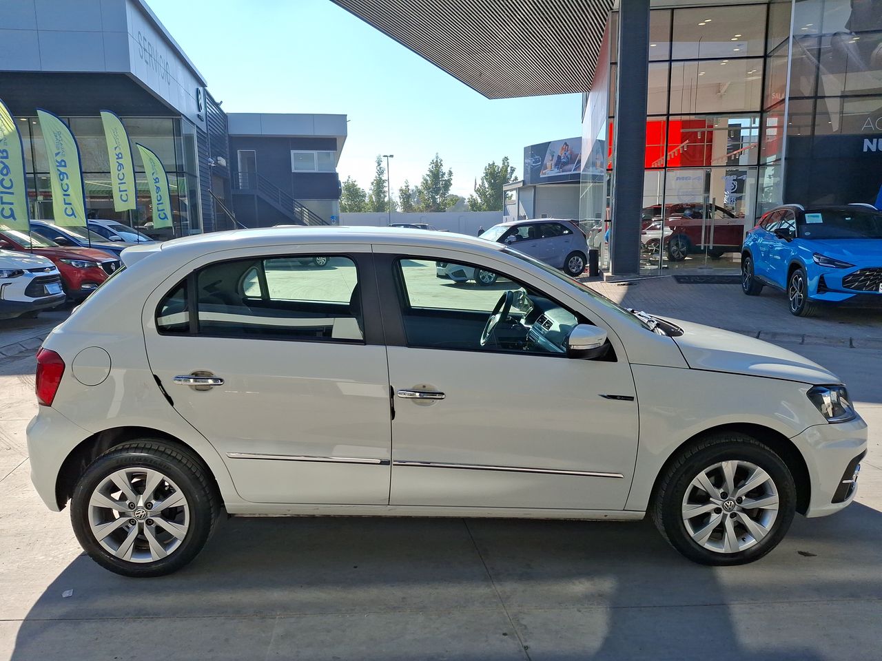 VOLKSWAGEN - 8