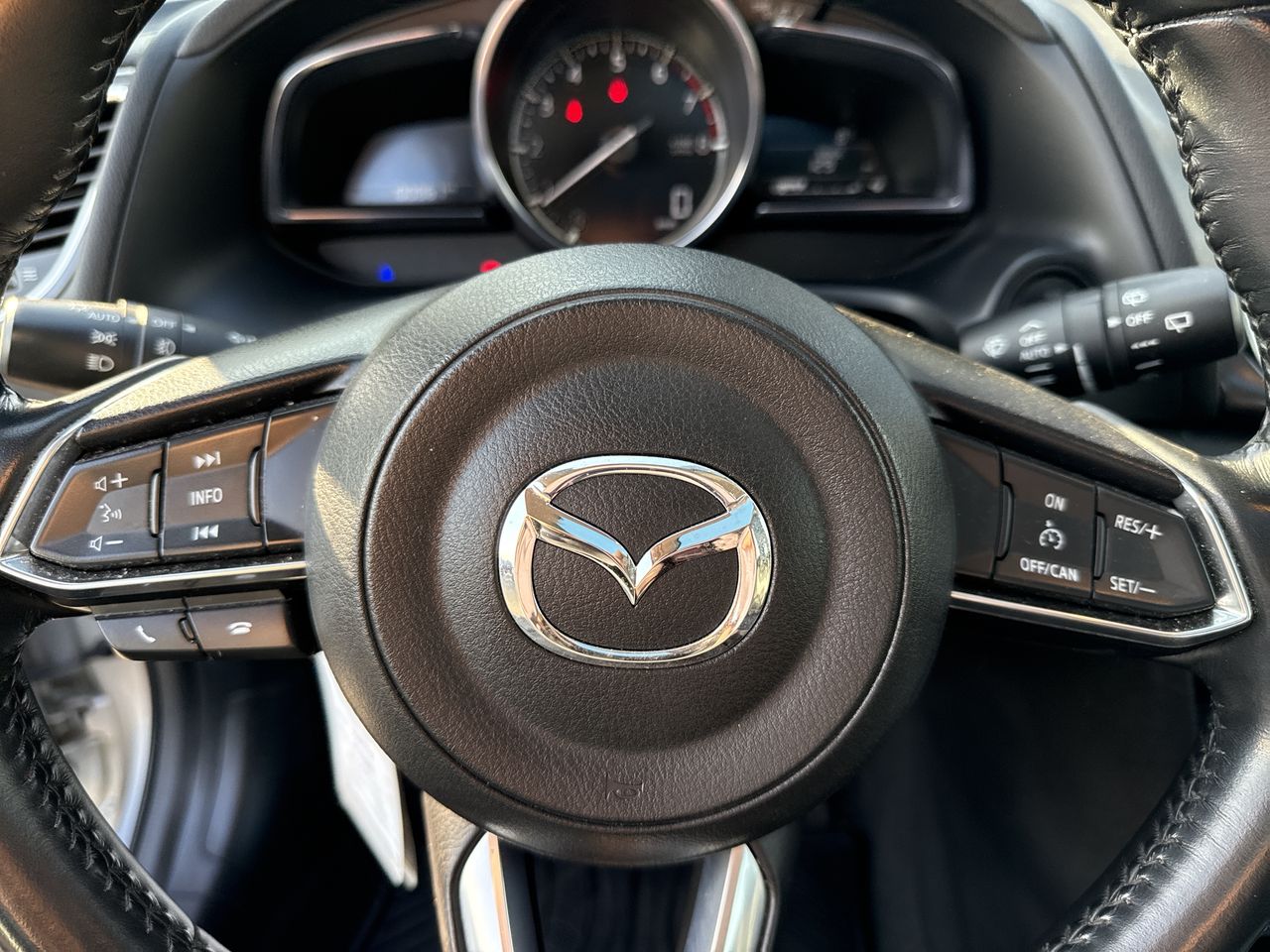 MAZDA - 18