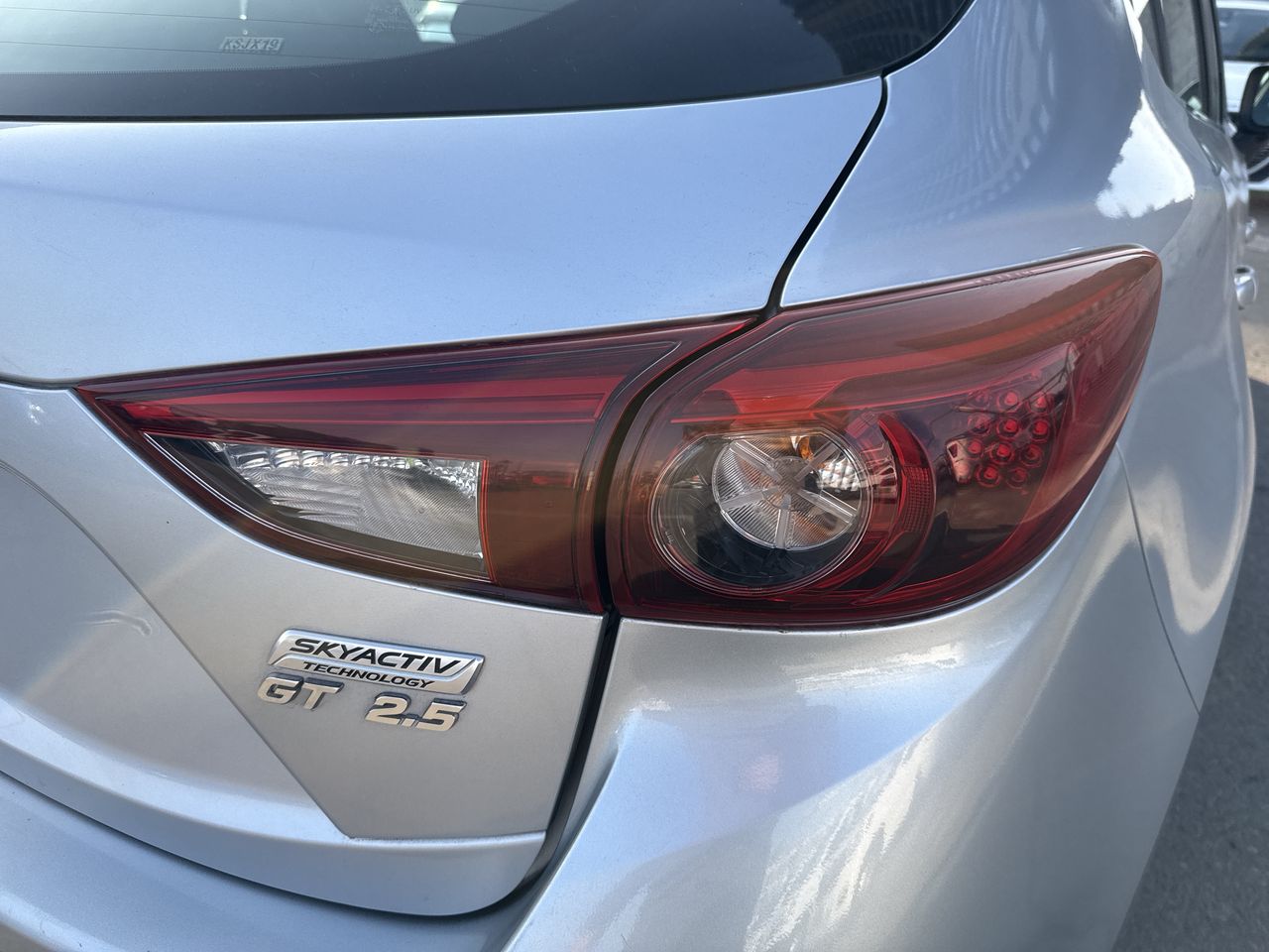 MAZDA - 12