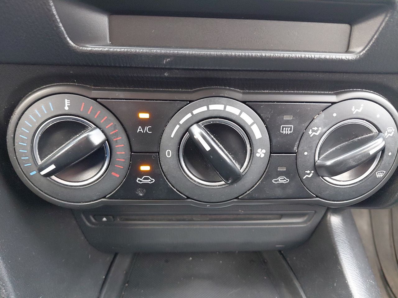 Mazda 3 — foto 21 de 26