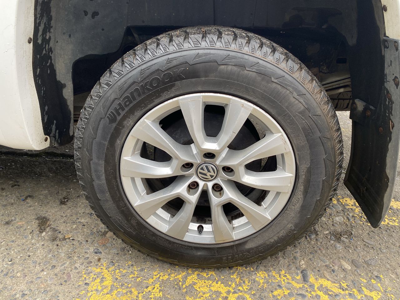 Volkswagen Amarok — foto 10 de 24