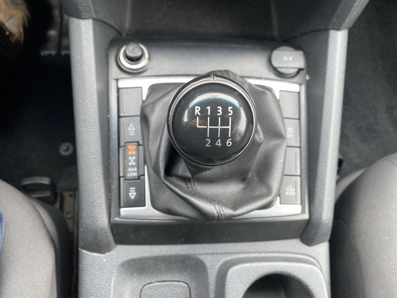Volkswagen Amarok — foto 21 de 24