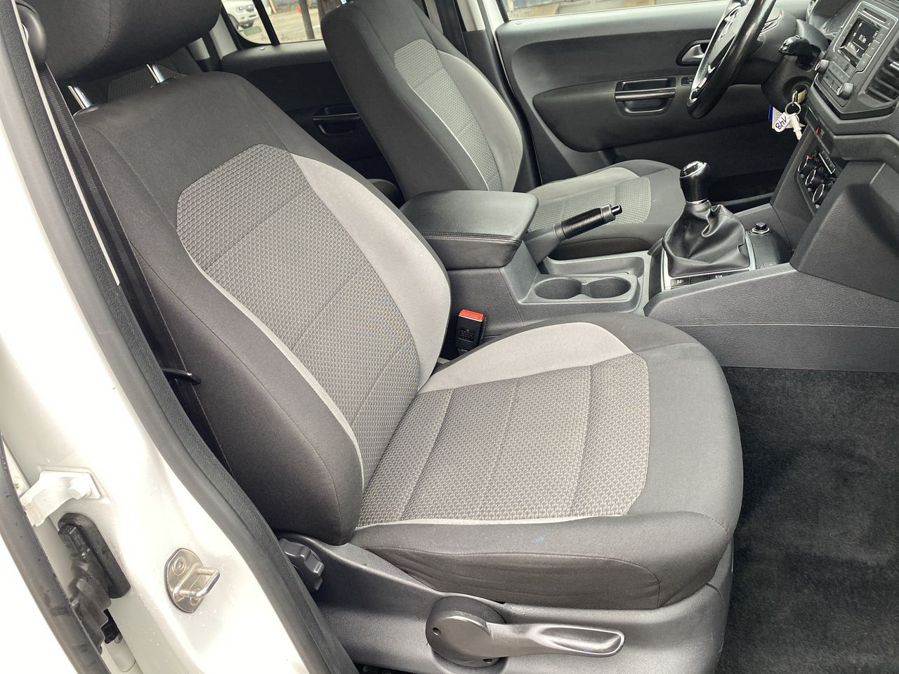Volkswagen Amarok — foto 23 de 24