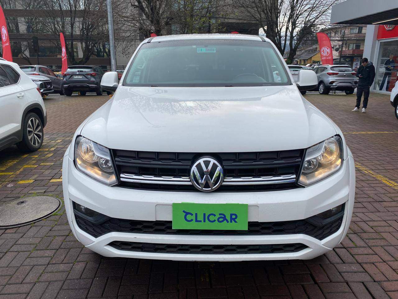 VOLKSWAGEN - 1